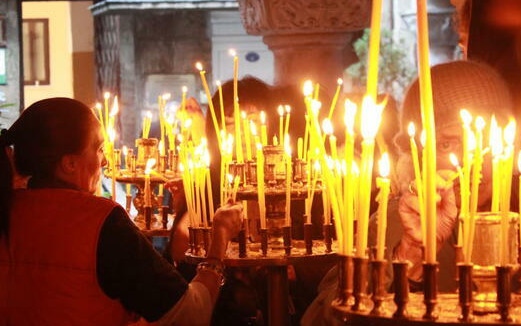 Православната църква отбелязва Петрови заговезни