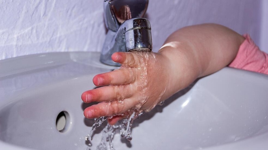 Къде и кога спират топлата вода в София: „Топлофикация“ започва годишната профилактика