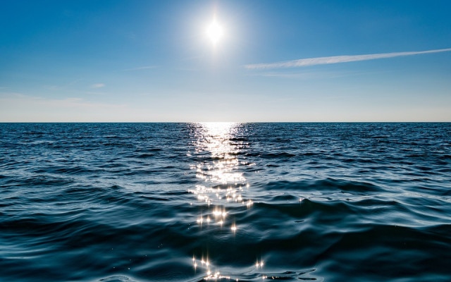 Валежите постепенно спират, 26°C в София, 32°C по морето