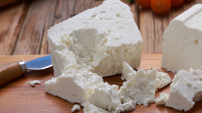 Почти 6000 тона фалшиво сирене са изядени в България за половин година