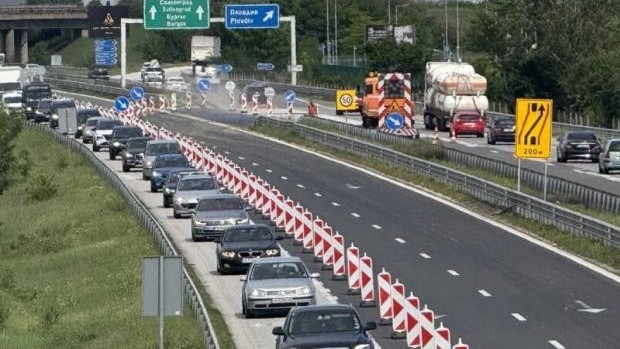 Ремонтът по АМ "Тракия": Кои са алтернативните маршрути?