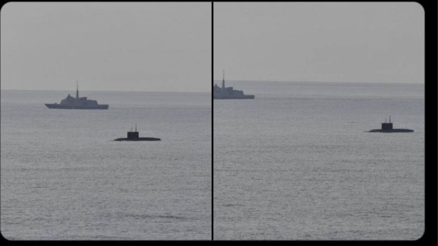 Руска подводница изплува край бреговете на Франция