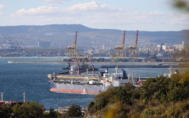 Украйна удари руско петролно пристанище на Черно море