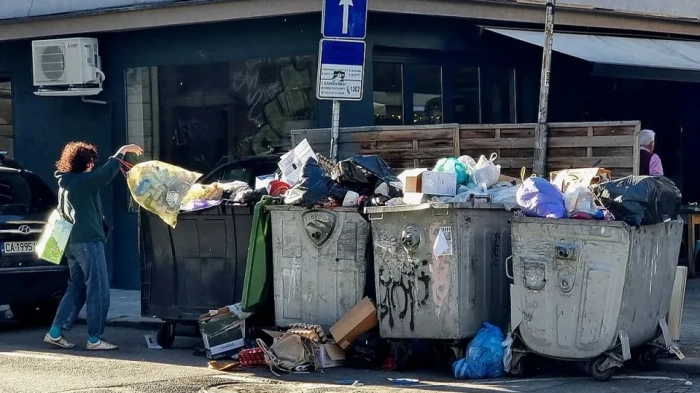 Две предприятия за отпадъци в схватка заради боклука на София