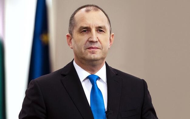 23 младежи от инициативата на президента „Подкрепи една мечта&quot; ще получат стипендия за образование