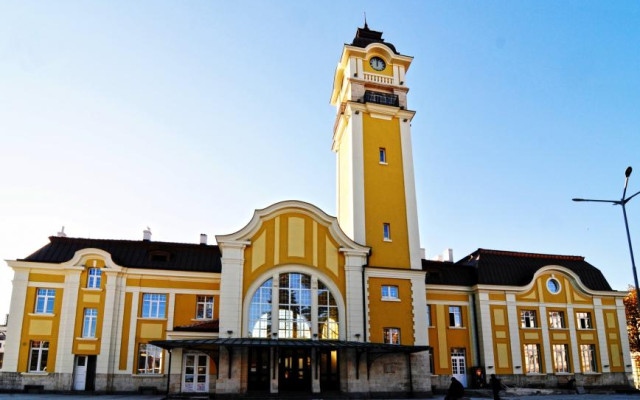 7 жп гари у нас с безплатен интернет