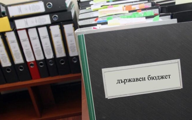 Икономистът Петър Ганев: Политиците да знаят - бюджетна криза води до смяна на властта