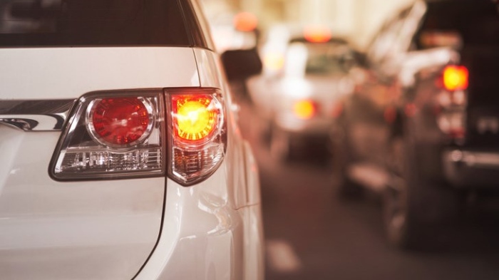 ЕС въвежда задължителни задни светлини и през деня