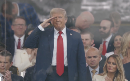 Тръмп не отстъпва: Готов е да съди Би Би Си за 5 млрд. долара