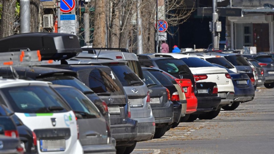 Четири протеста срещу разширението на зоните за паркиране в София