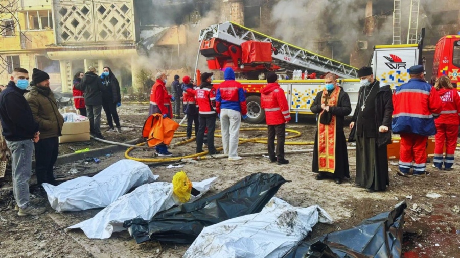 Брутален руски удар превърна Тернопил в 'ад': Поне 20 загинали, сред тях и деца