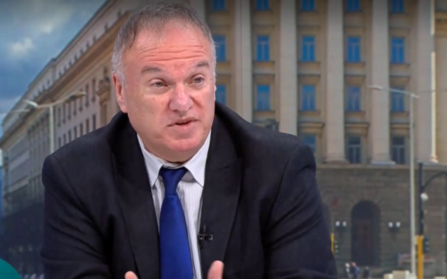 Проф. Владимир Чуков: Примирие не означава край на войната