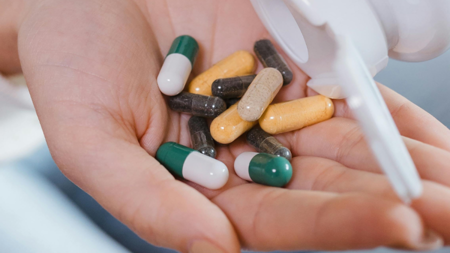 Опасност за недостиг на лекарства в аптеките от януари