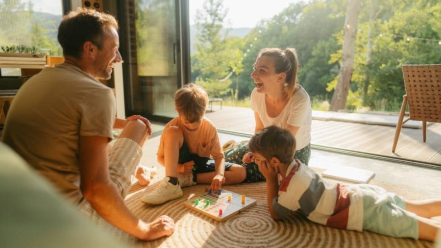 Внимание, родители: Срокът за подаване на заявления за данъчни облекчения за деца изтича скоро