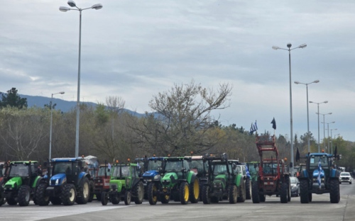 На "Кулата – Промахон" не пропускаха коли към България