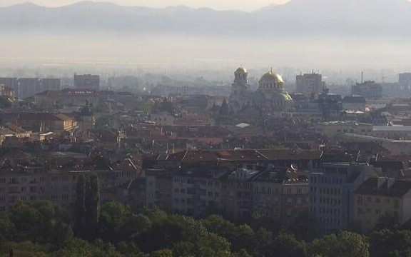 Повишени нива на фини прахови частици в София