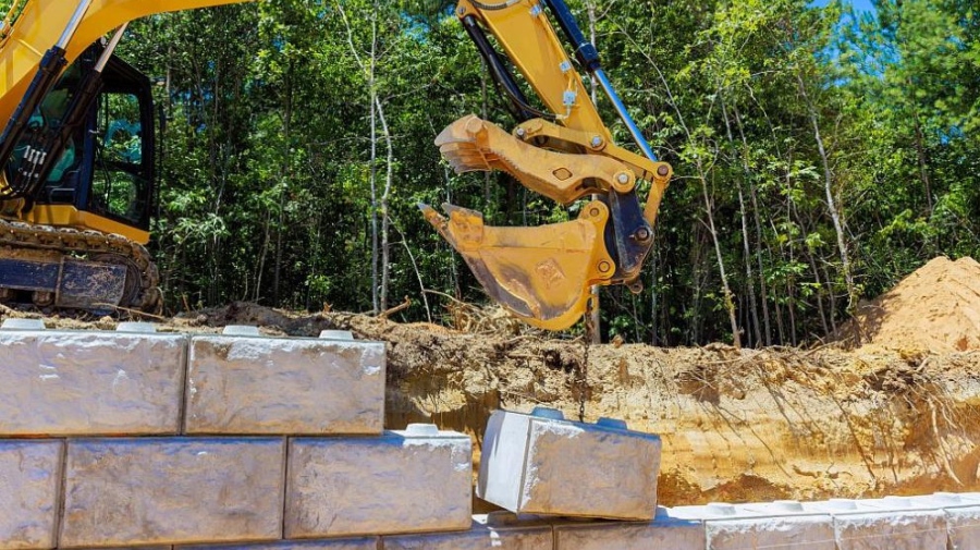 Фатален инцидент в Стара Загора: Работник загина при срутване на земна маса