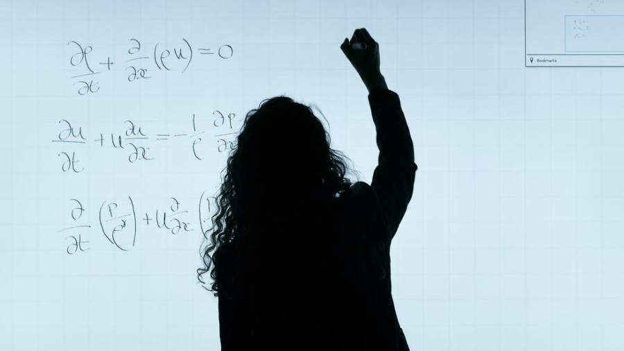 "Заедно в час": Всеки седми студент учи за учител