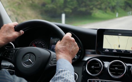 Голяма промяна с шофьорските книжки: Ето новите правила