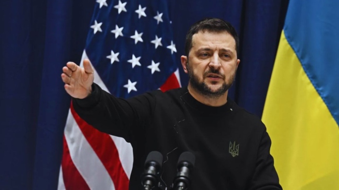 Зеленски категоричен: 'Не можем просто да се оттеглим от нашите територии'