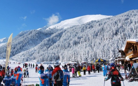 Препълнени хотели и ресторанти в Банско за Нова Година