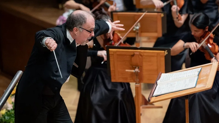 Софийската филхармония започва 2026 година с концерт в Париж