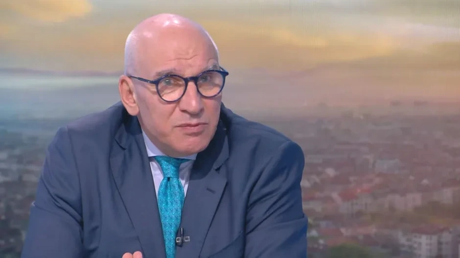 Хампарцумян: Българите извадиха мухлясалите пари