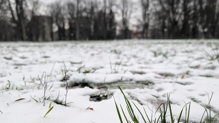 НИМХ: Рязко застудяване и сняг обхващат цялата страна