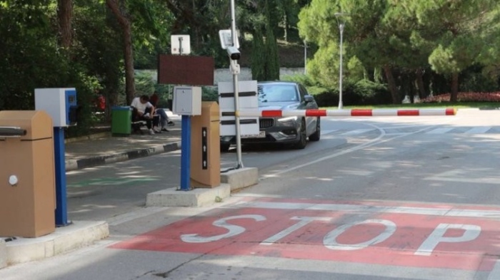 По-високи цени за паркиране в курорта "Албена" за летния сезон