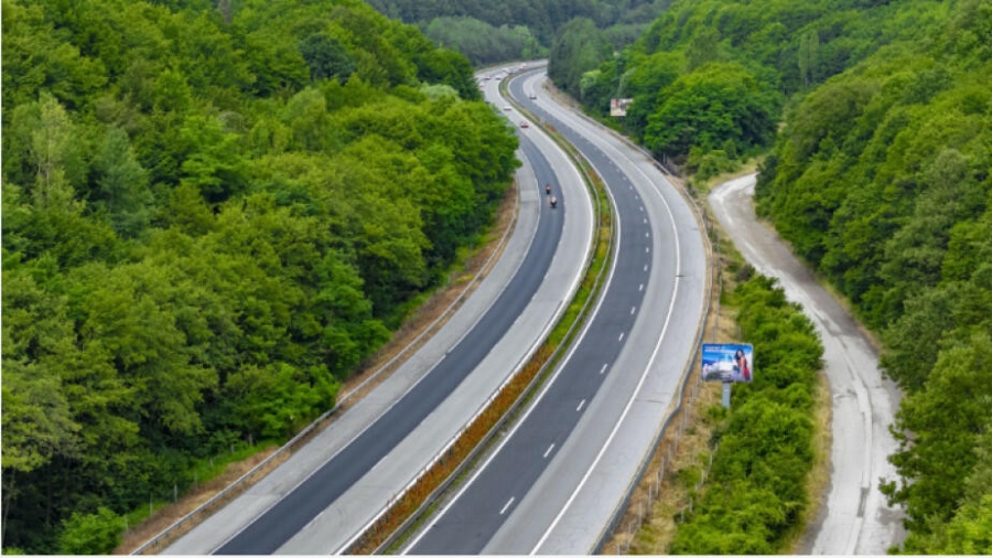 Строят още 36 километра от магистрала “Хемус”