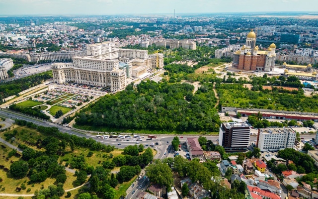 Букурещ вече е с туристическа такса от 2 евро