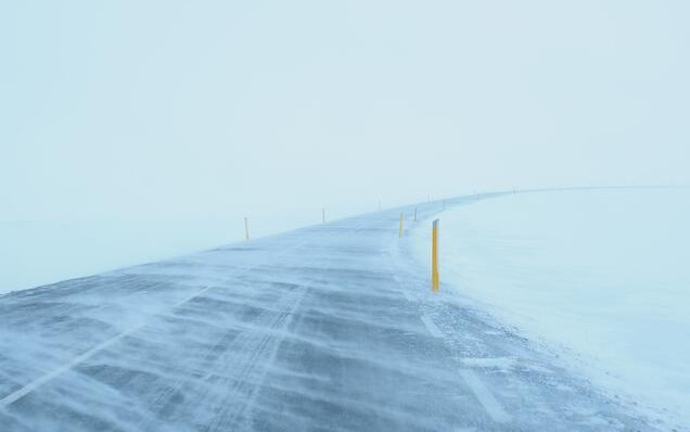 Оранжев и жълт код за снеговалеж и виелици в неделя