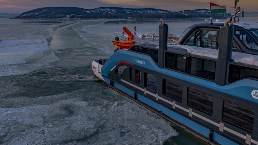 Леден дъжд парализира транспорта в Централна Европа