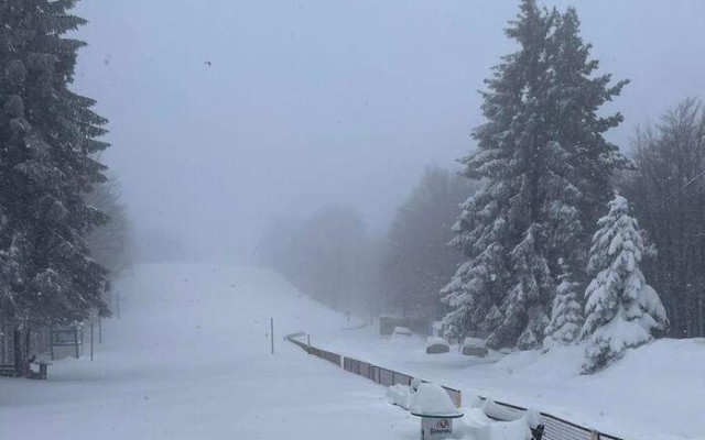 Задава се нова порция лют студ с поледици и сняг