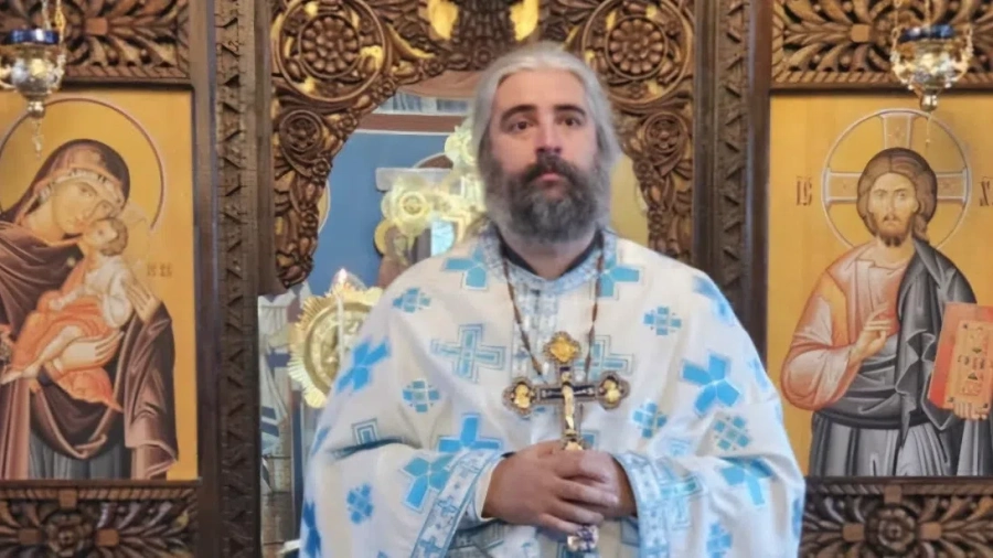 Фалшива реклама с образа и гласа на софийски свещеник