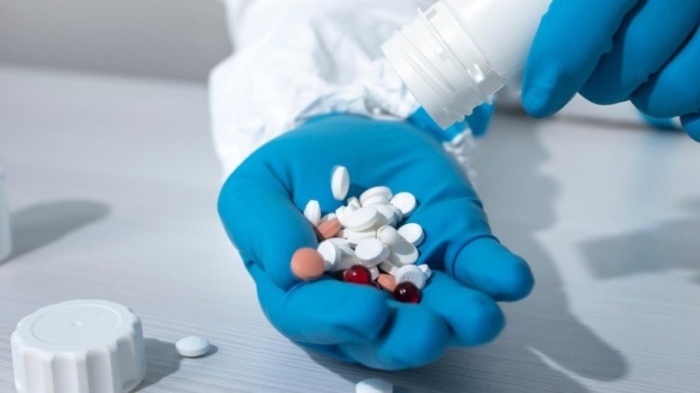 Китай ни залива със забранени и опасни лекарства