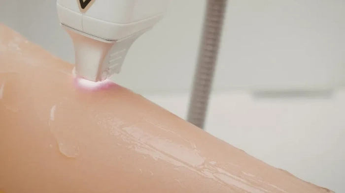 Отменени прегледи и процедури след скандалните видеозаписи в салони – браншът предупреждава за етика и киберсигурност