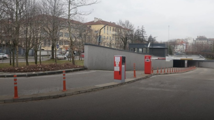 Омбудсманът: Върнете двата буферни паркинга в София