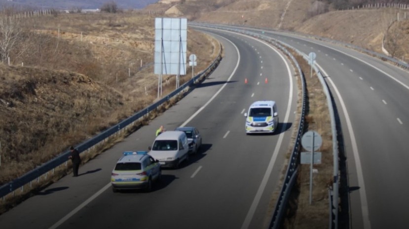 В два участъка на АМ “Струма“: Промени в движението