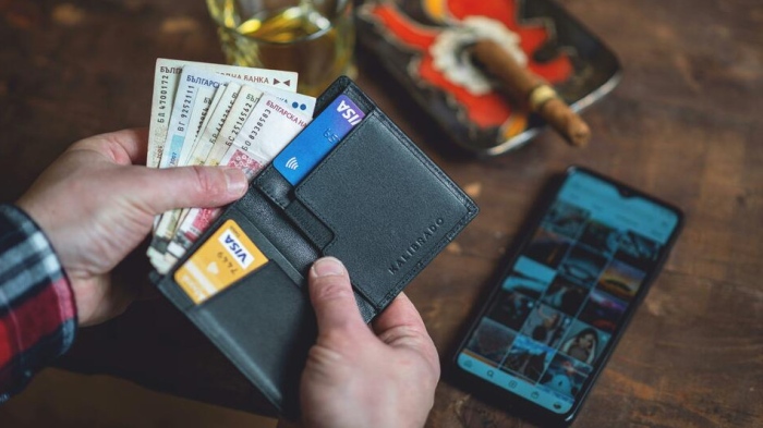 БНБ изтегли 86 процента от левовете