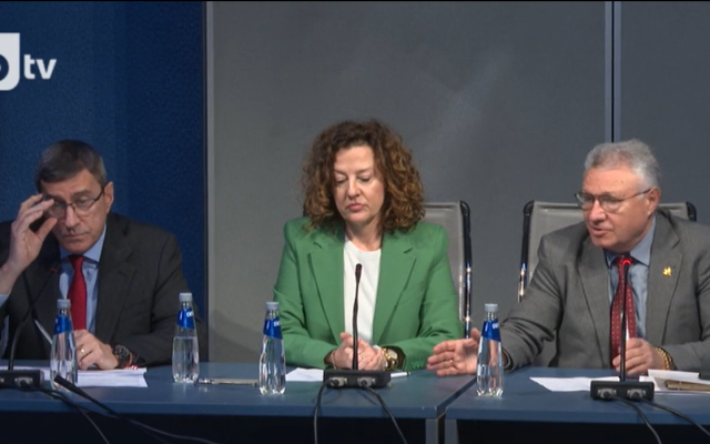 Кризисният щаб: Не можем да помогнем на българи със спрени полети извън засегнатия регион