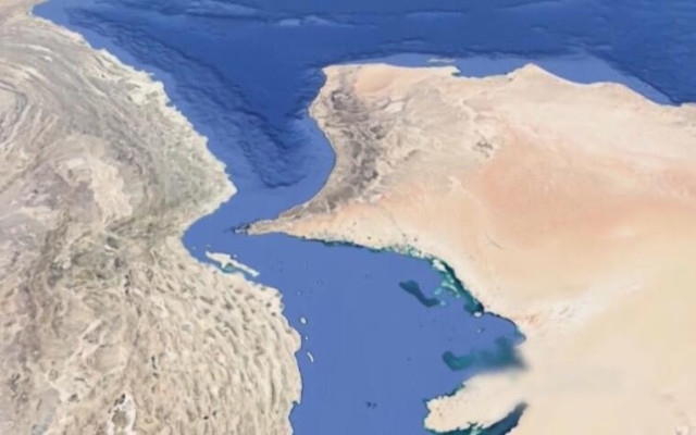 Техеран: Ормузкият проток е затворен само за Израел, САЩ и съюзниците им