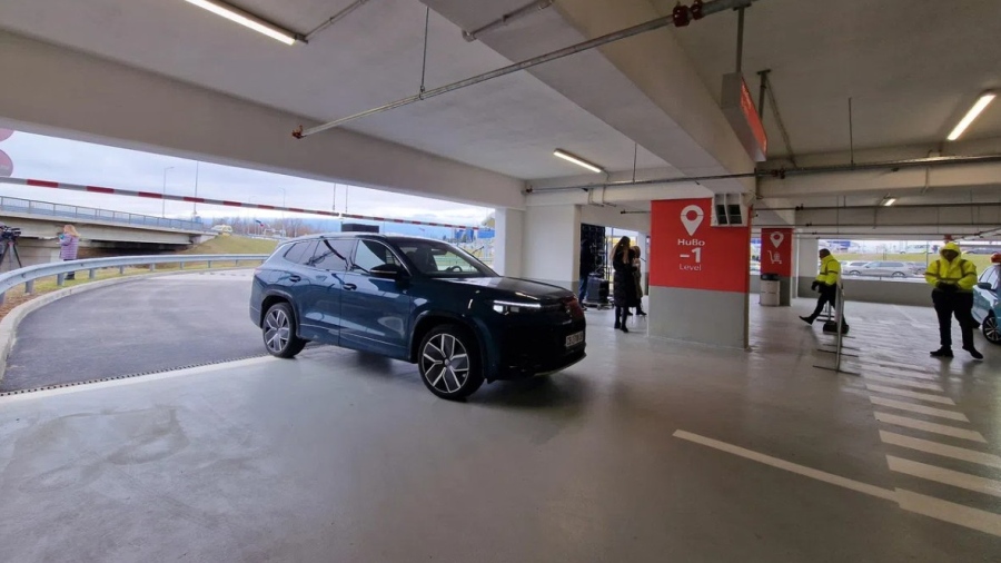 Два паркинга вече не са буферни, престоят там от левче вече е 2 евро на час