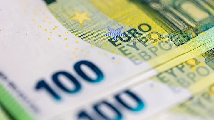 Лихвари и ултраси купуват гласове с криптовалута