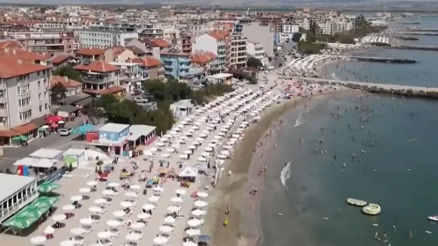 Туризмът на ръба. 85% чужденци ще спасяват сезона