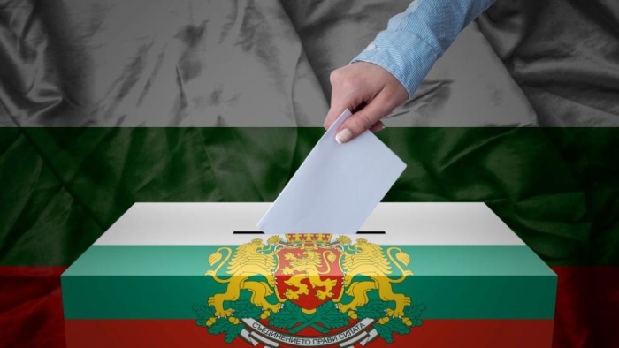 Вотът в чужбина: Определиха заплащането на членовете на СИК, утвърдиха бюлетината извън страната