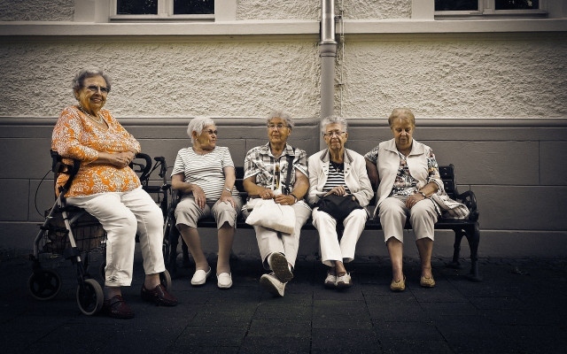 Синдикатите алармират за сериозен проблем с пенсиите