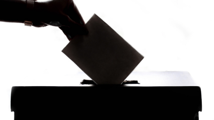 Машинно гласуване ще има в 129 секции извън страната