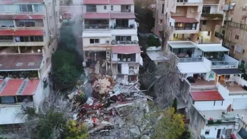 Иран и Израел си размениха удари: ракета по Хайфа уби двама, над 25 жертви при въздушни удари в Техеран