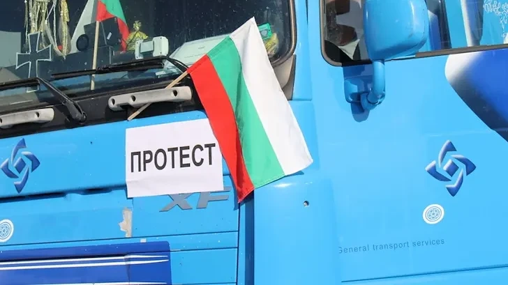 Над 300 камиона за пътна помощ ще блокират Околовръстното в София